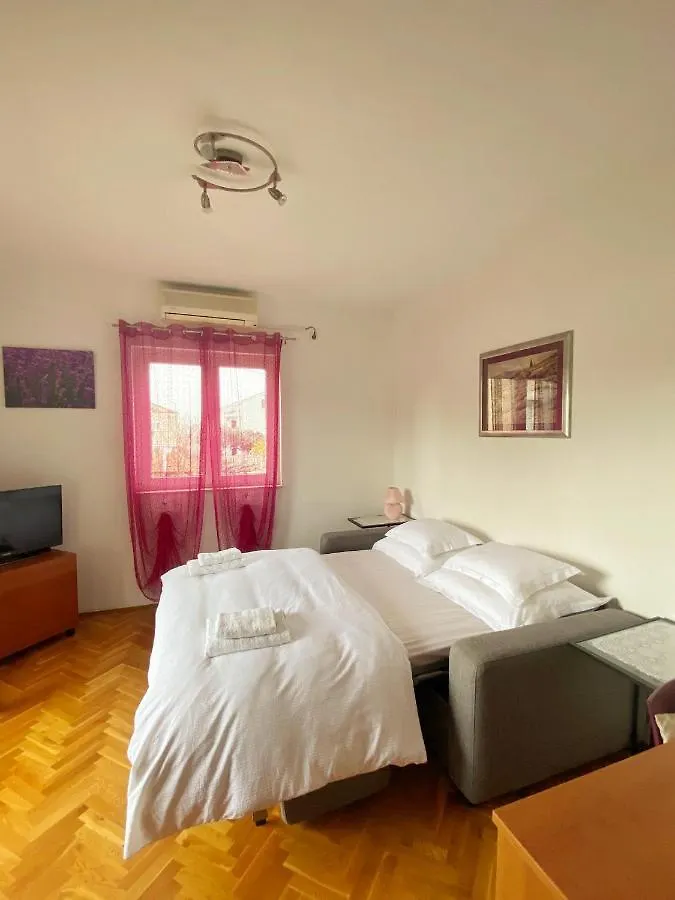 Apartment Dario Zadar