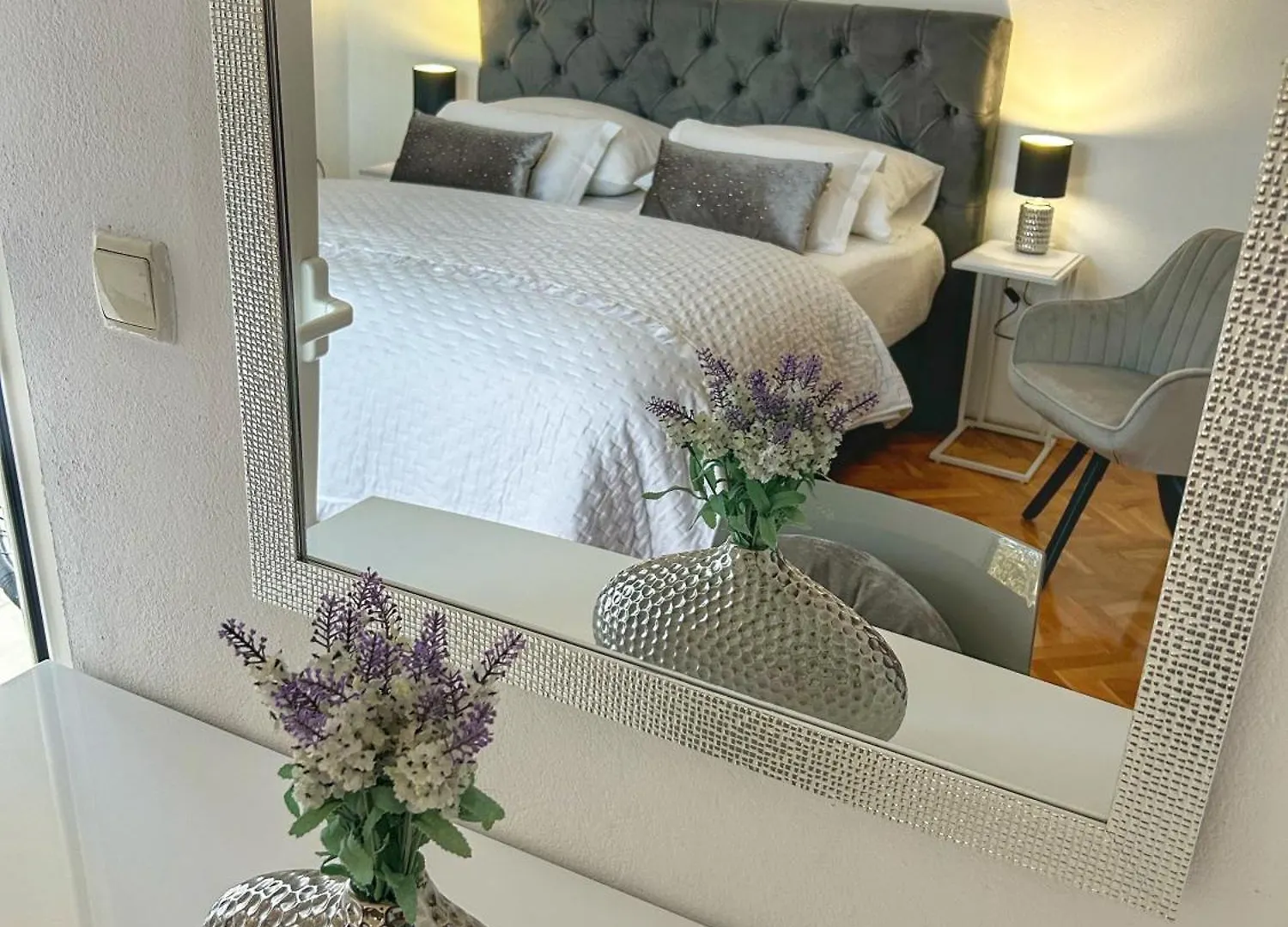 Apartment Dario 扎达尔